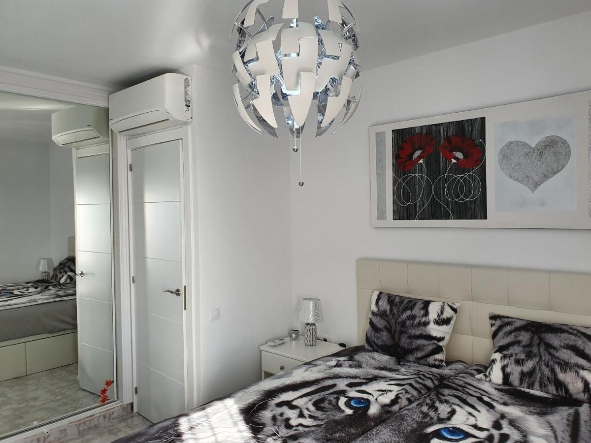 Iris Del Mar Apartment Benalmadena Ngoại thất bức ảnh